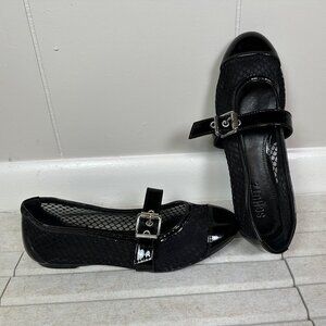 Schutz Hanna Ballet Mesh Black Buckle Flat Size 6.5 Coquette / Summer
